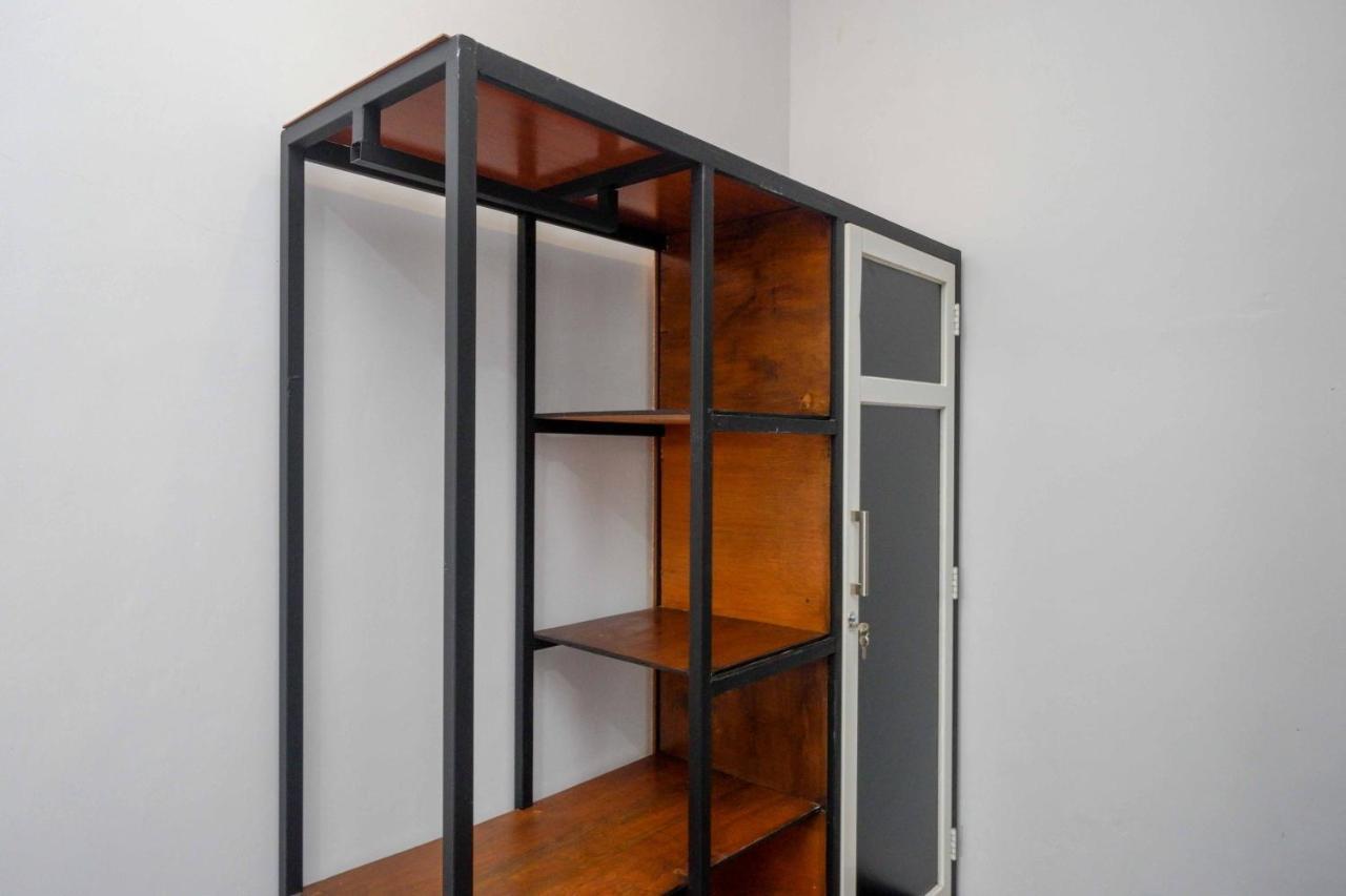 Reddoorz Plus Near Patung Kuda Undip Jatingaleh 외부 사진