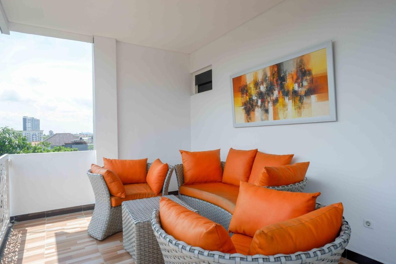 Reddoorz Plus Near Patung Kuda Undip Jatingaleh 외부 사진