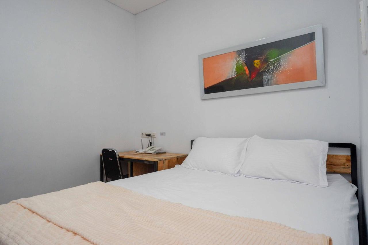 Reddoorz Plus Near Patung Kuda Undip Jatingaleh 외부 사진