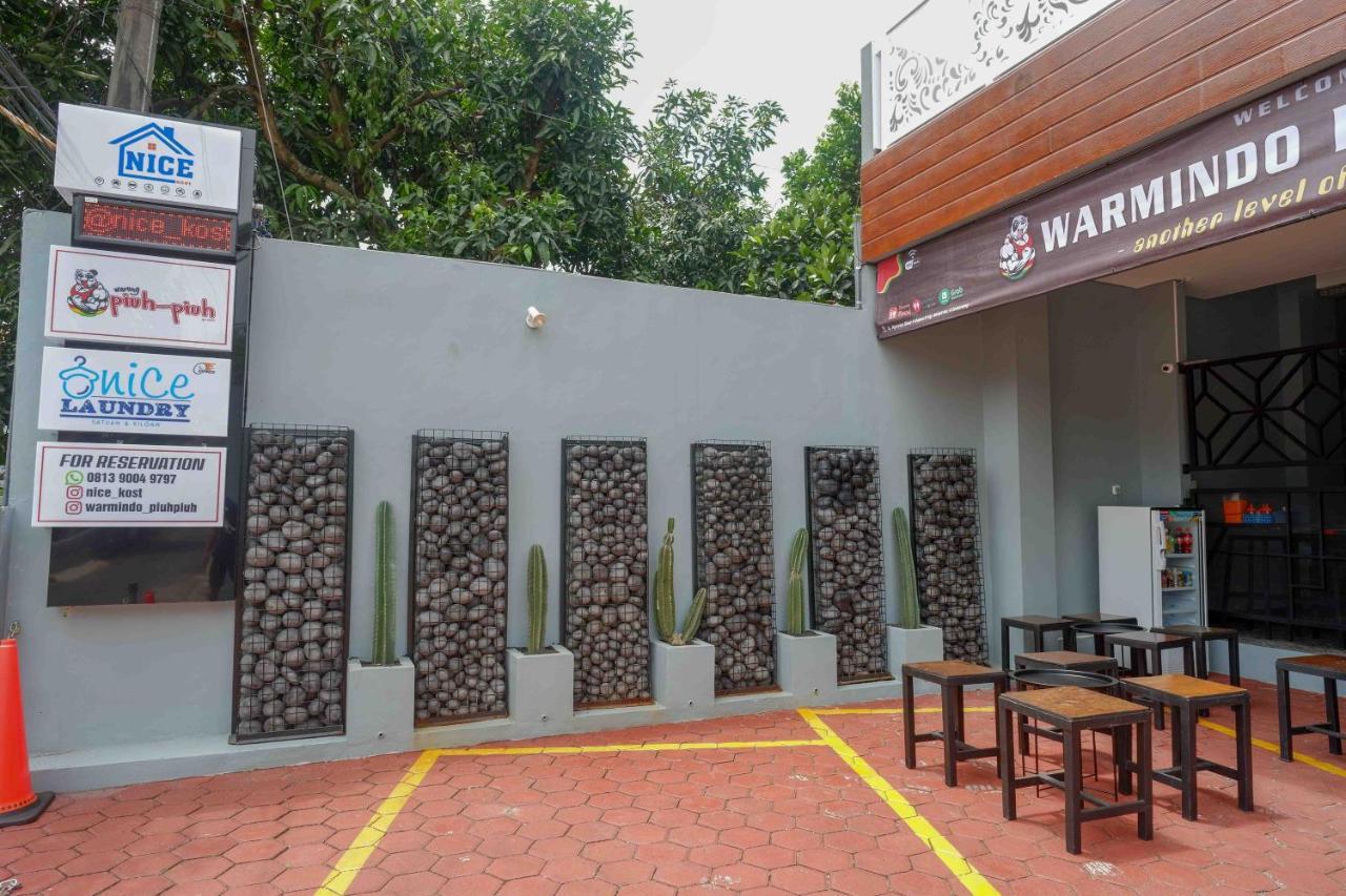 Reddoorz Plus Near Patung Kuda Undip Jatingaleh 외부 사진