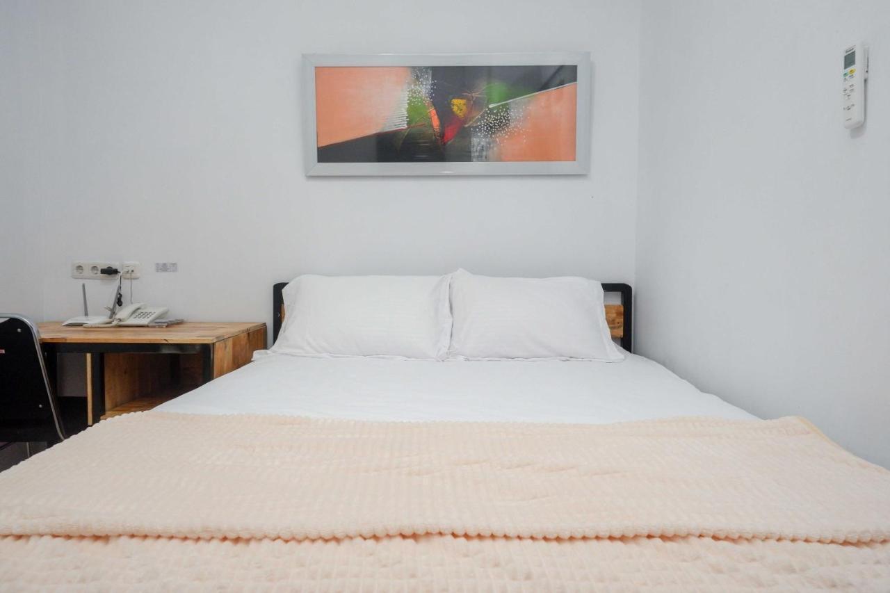 Reddoorz Plus Near Patung Kuda Undip Jatingaleh 외부 사진
